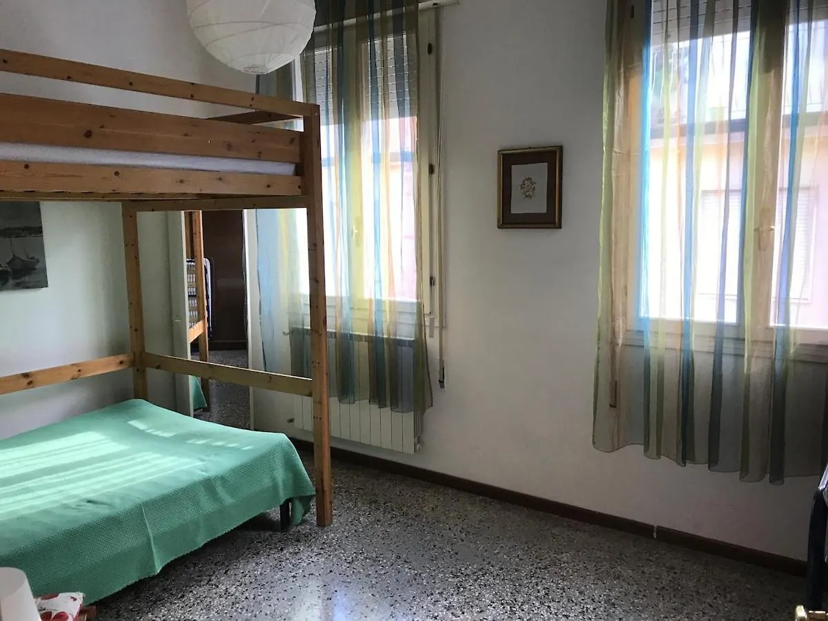 Appartamento - Piazza Mazzini Lido di Jesolo 0*,  Italy